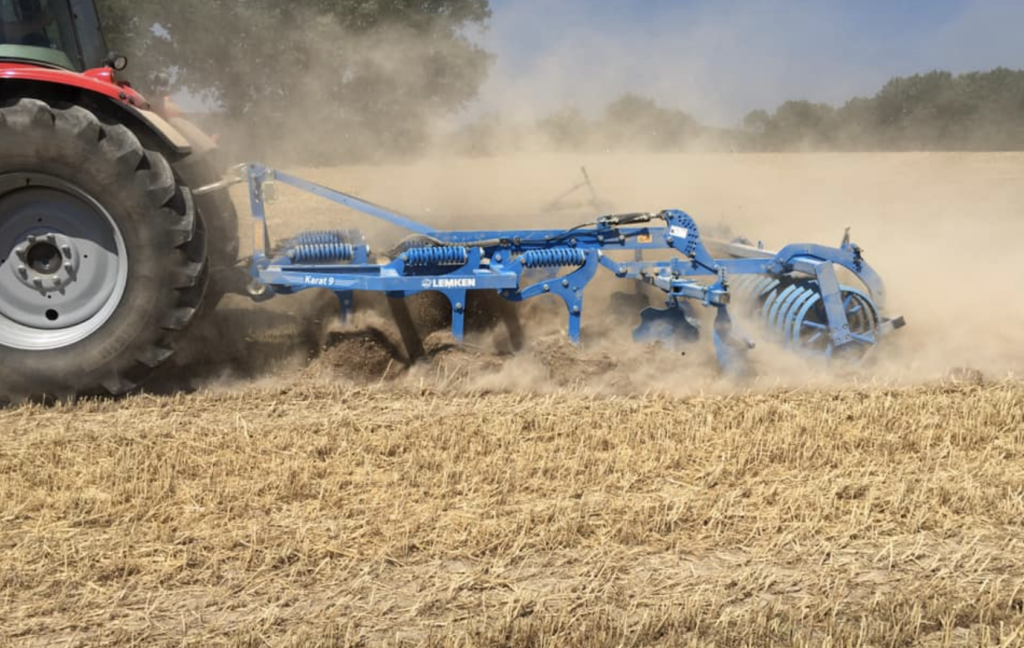 Lemken Karat 9 Series Cultivator - Shantz Farm Equipment